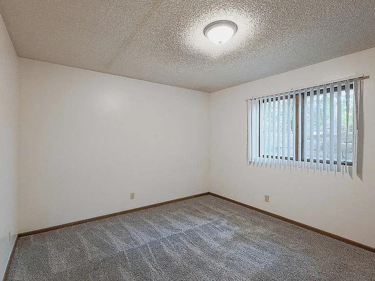 4640 Meredeth St #3 — Photo 16