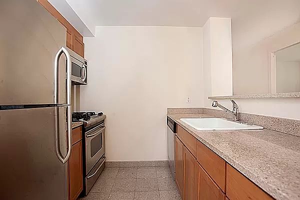 1st image of 2132 2nd Ave APT 7C