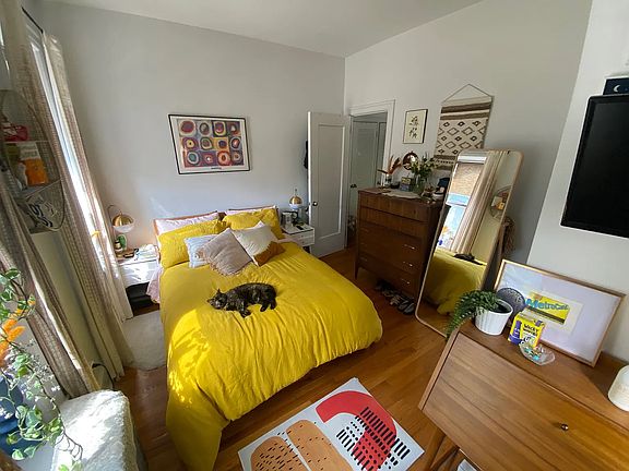 5th image of 525 4th St #2E