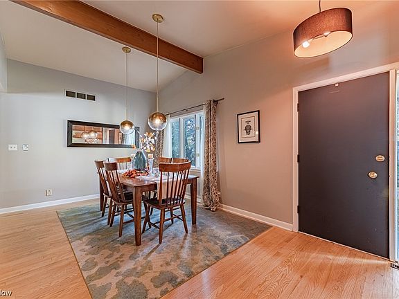 5th image of 3741 S Sunnyfield Dr
