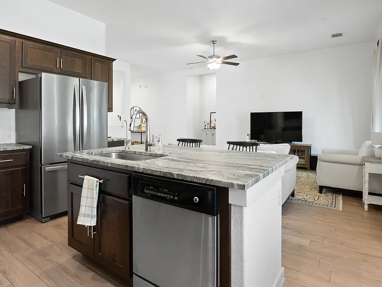 3736 Kyler Glen Rd — Photo 31