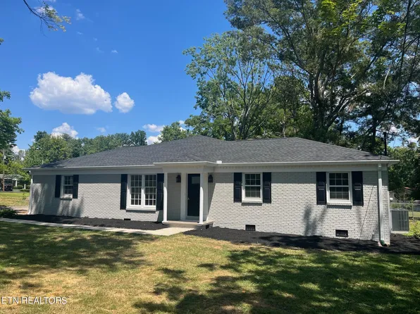 8224 Foxall Cir, Knoxville, TN 37923