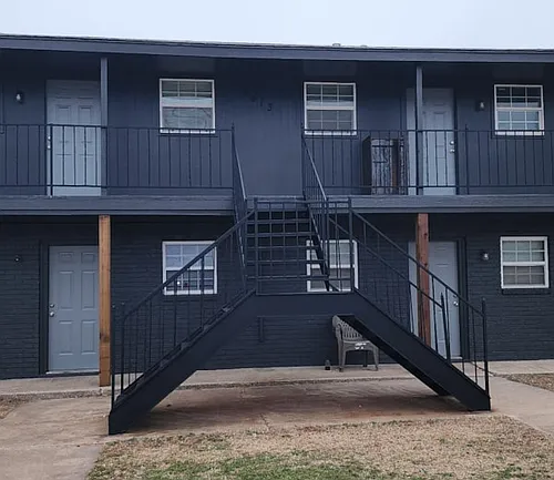 2411 Muzzy St #2 Photo 1