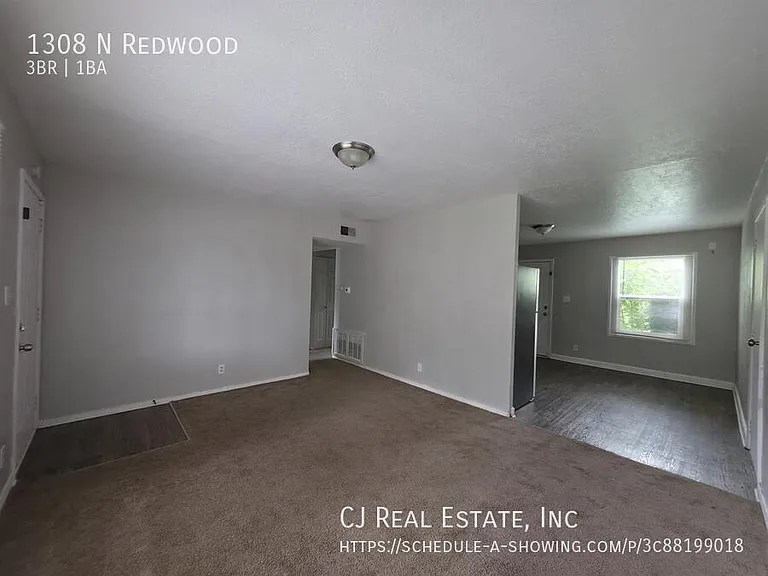 1308 N Redwood Dr — Photo 4