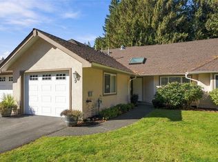 850 Arbutus St #9, Qualicum Beach, BC V9K2M7