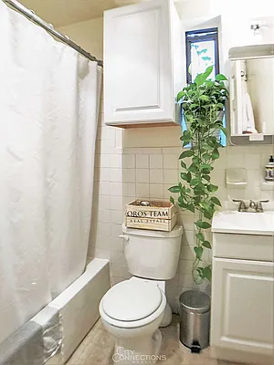 Rented by City Connections Realty | media 21