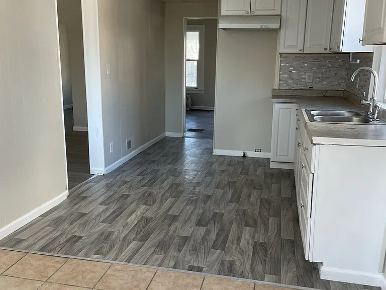 4016 Asbury Dr — Photo 4