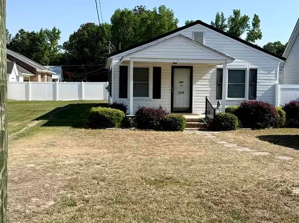 2526 Lester Rd, Dillon, SC 29536