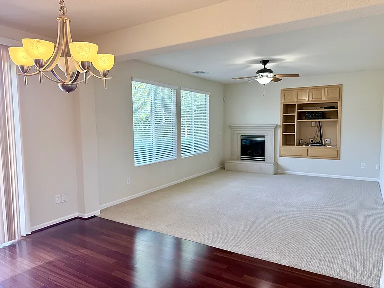 4446 Menaggio Way — Photo 7
