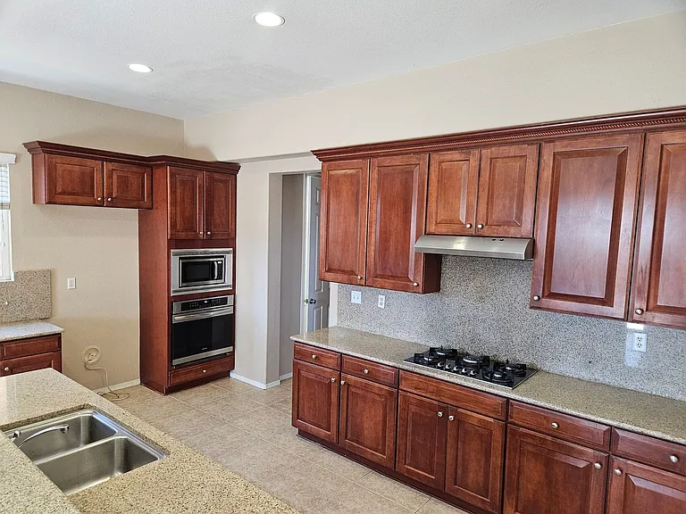 8975 Guadalupe Ave — Photo 12