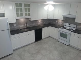 121 East St, Philadelphia, PA 19127