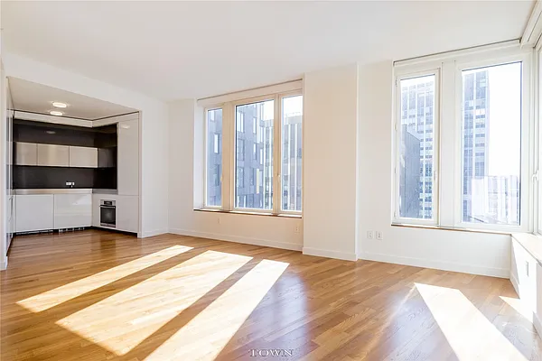 Rented by Town Residential | media 10