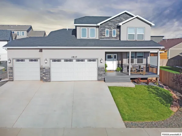 2837 Green Top St, Laramie, WY 82072