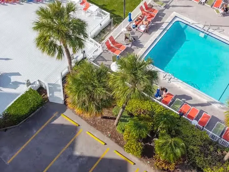 2506 N Rocky Point Dr #372 — Photo 16
