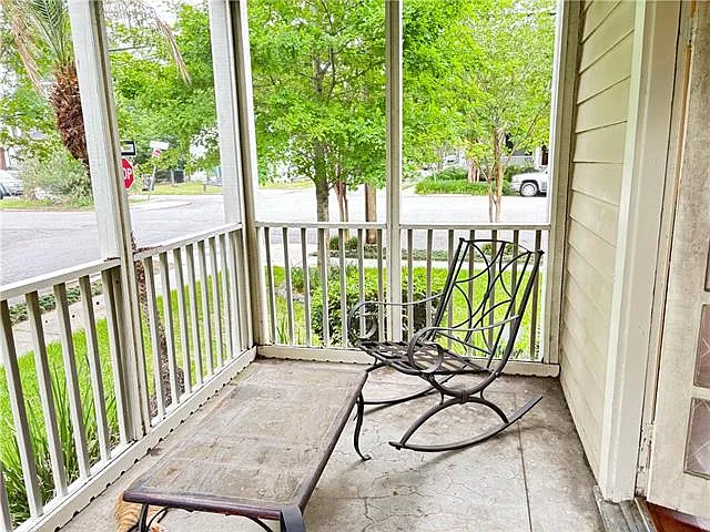 2505 Joseph St — Photo 10