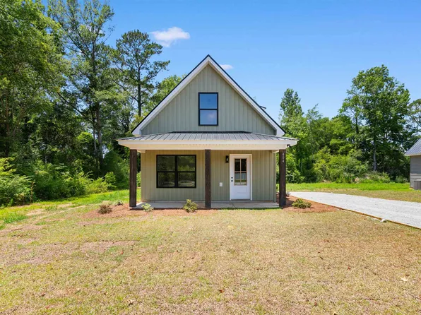 404 S Magnolia Ave., Andrews, SC 29510