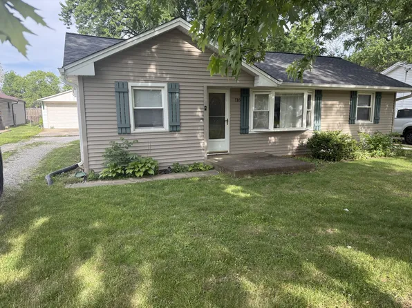 116 Briargate Rd, Washington, IL 61571
