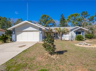 9 Carnation Ct E, Homosassa, FL 34446