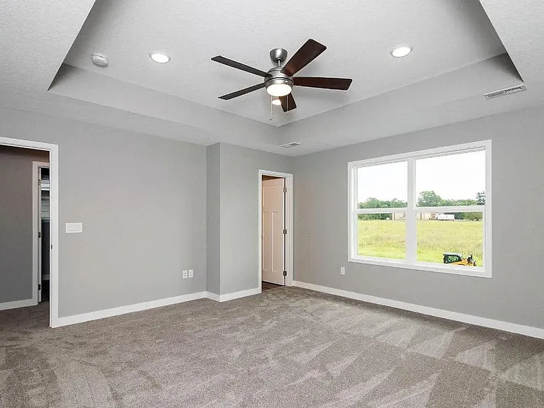 1817 NE Heritage Dr — Photo 11