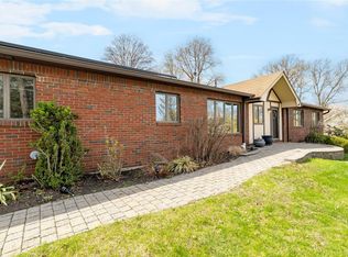 28 Massachusetts Ave, Congers, NY 10920