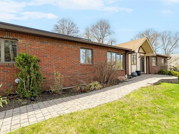 28 Massachusetts Avenue, Congers, NY 10920