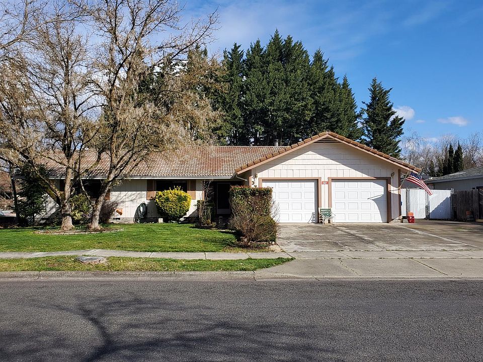 1st image of 376 Teakwood Dr