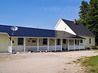 859 Gardapee Rd, Manistique, MI 49854