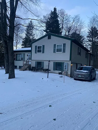 5259 Williston Rd Photo 1