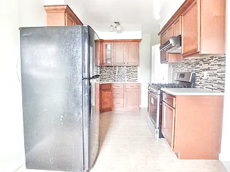 Rented by MAC Realty NY