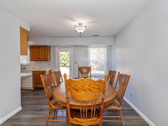 5th image of 5124 W Longmeadow Ct