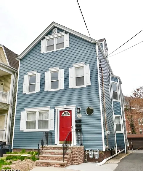 111 Willow St #2 — Photo 1