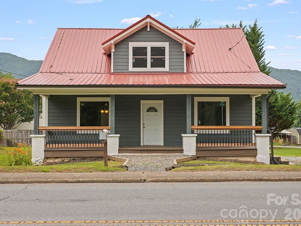1st image of 1434 S Main St