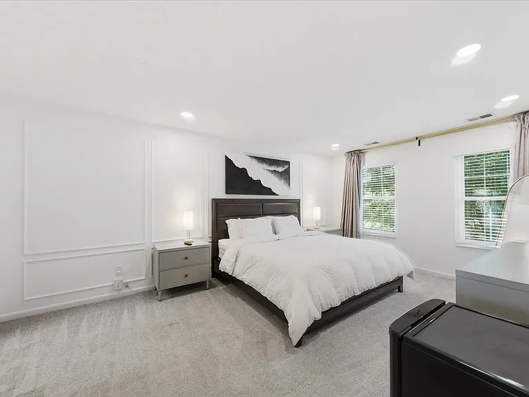 5920 Thornberry Ct — Photo 31