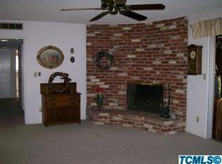 761 N Newton Dr, Dinuba, CA