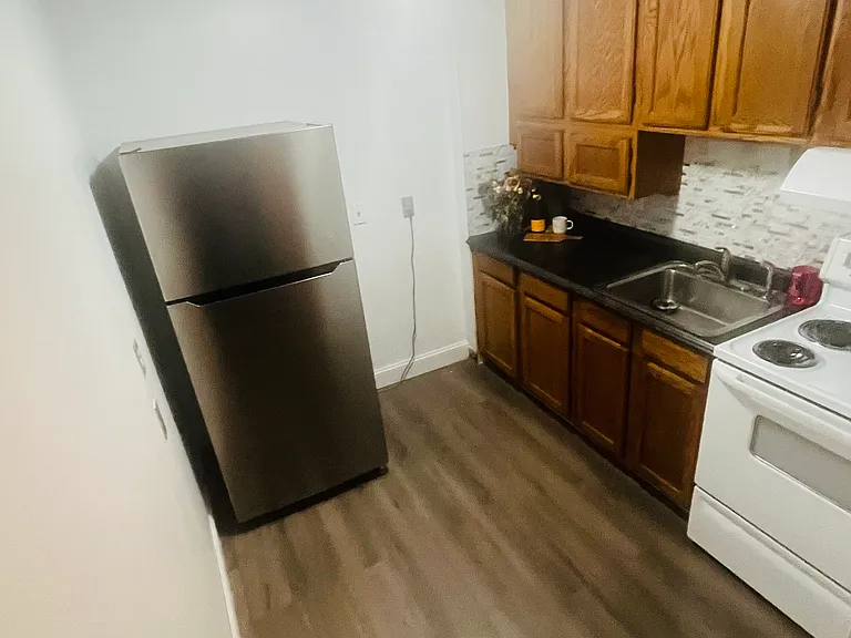 74 Beach St #1-3 — Photo 18
