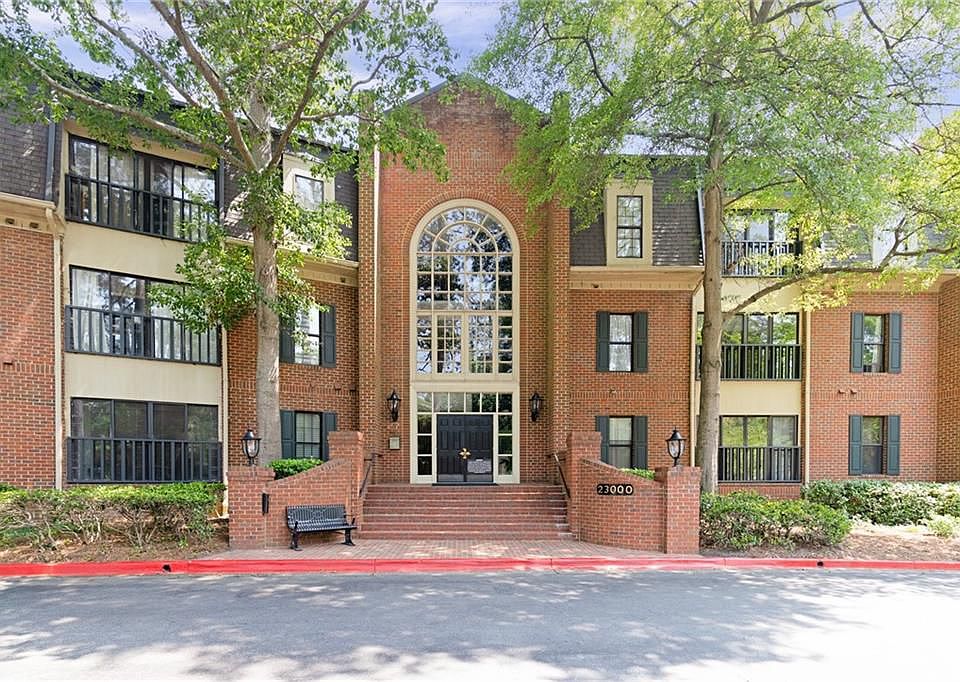 1st image of 23203 Plantation Dr NE #203