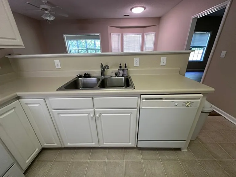 212 Old Brickyard Cir — Photo 12