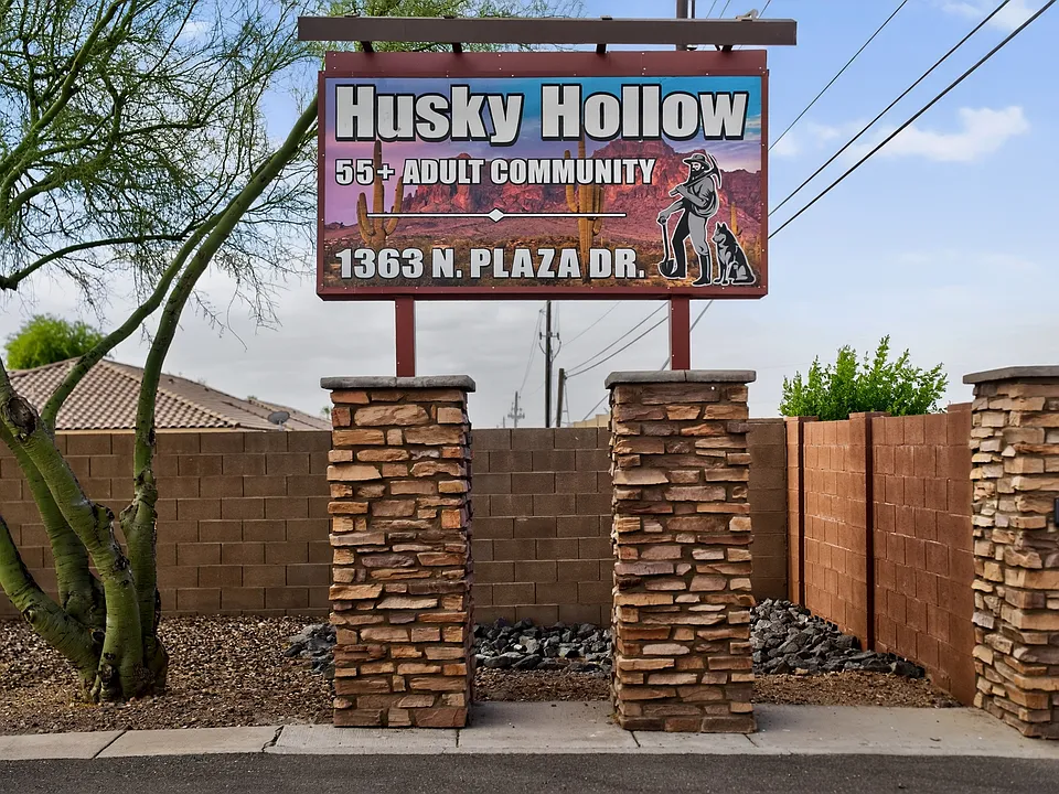 1363 N Plaza Dr #18