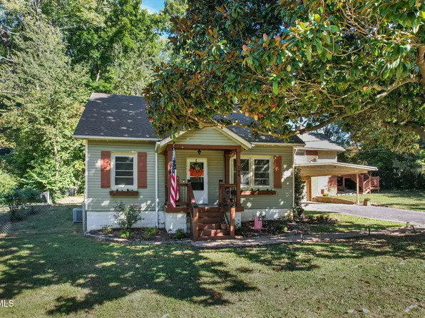 194 Woodland Dr, Johnson City, TN 37601