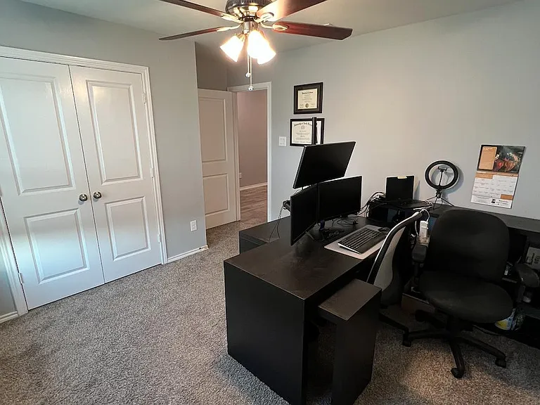 208 High Point Way — Photo 9