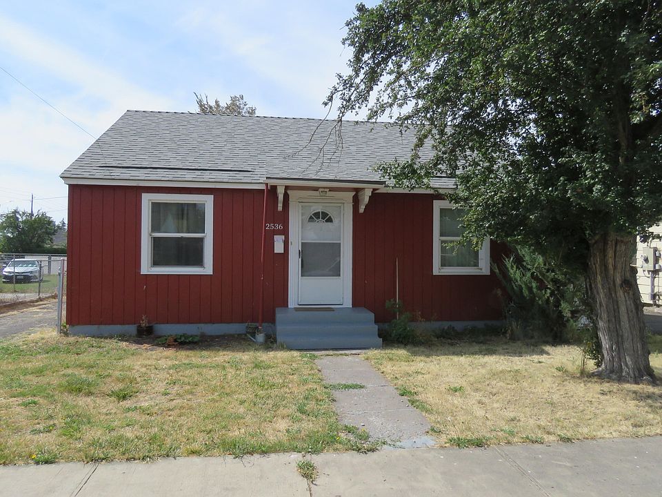 1st image of 2536 Darrow Ave