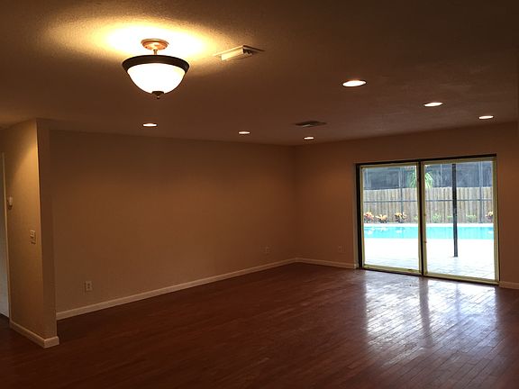 3rd image of 13864 Whisperwood Dr