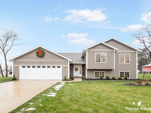 4312 Deerfield Run, Dorr, MI 49323