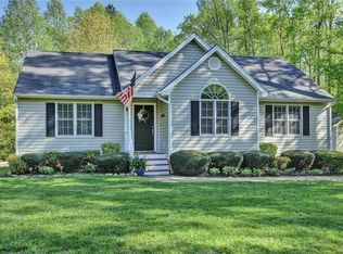 2092 Lone Draw Dr, Powhatan, VA 23139