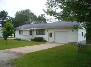 8878 Stebbins St, Montague, MI 49437