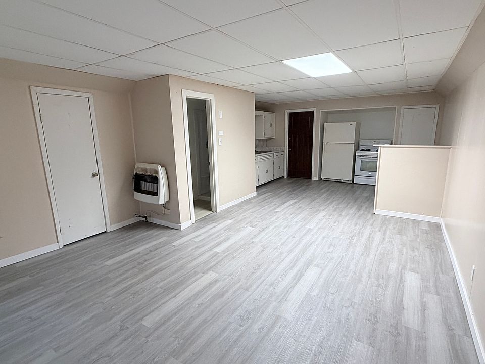 1st image of 616 E Chandler Ave #D