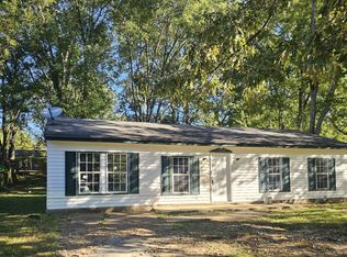 5170 Caroline Dr, Horn Lake, MS 38637