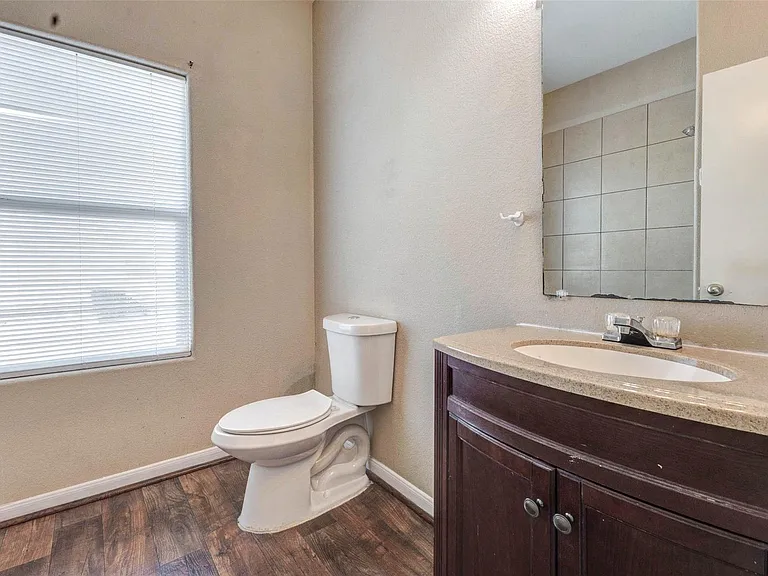 8622 Torcello St — Photo 20