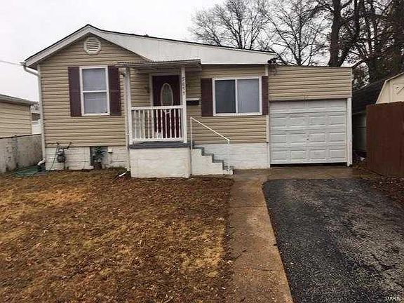 2nd image of 5061 Lakewood Ave