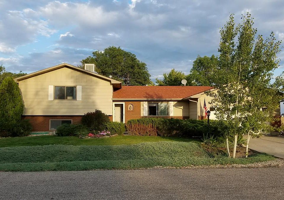 Front of home faces west